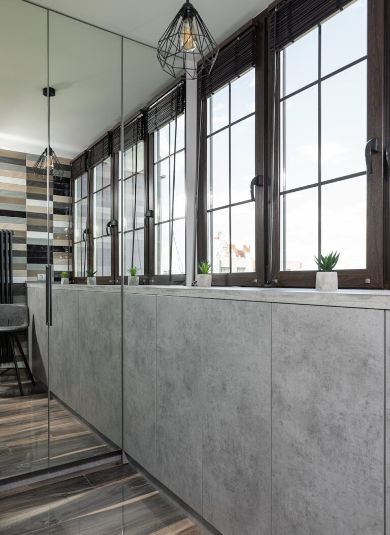 Szkło laminowane – idealne do elementów wykończenia wnętrz